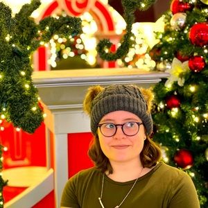 Meet your Posher, Kaila